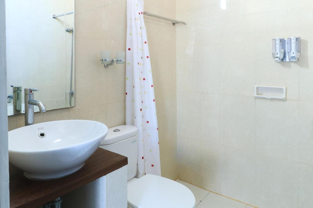 Ge Jacmart Homestay Makassar Exterior foto